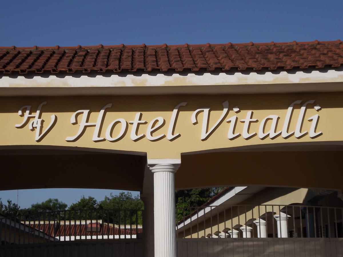 Hotel Vitalli Avanhandava Екстериор снимка