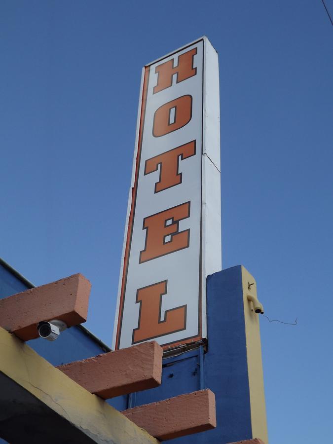 Hotel Vitalli Avanhandava Екстериор снимка